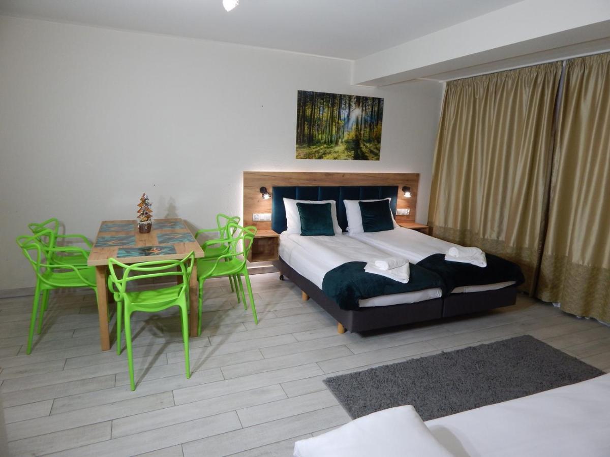 Agat Apartament Czarna Gora Sienna  Eksteriør billede
