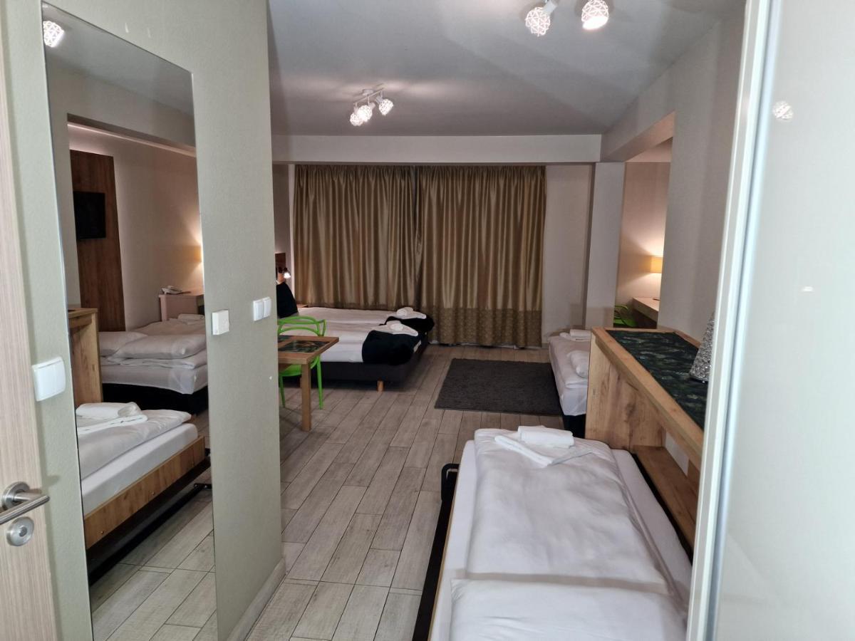 Agat Apartament Czarna Gora Sienna  Eksteriør billede